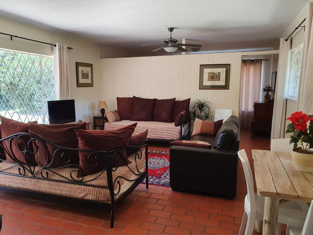 Pine Tree Lodge Midrand Luaran gambar