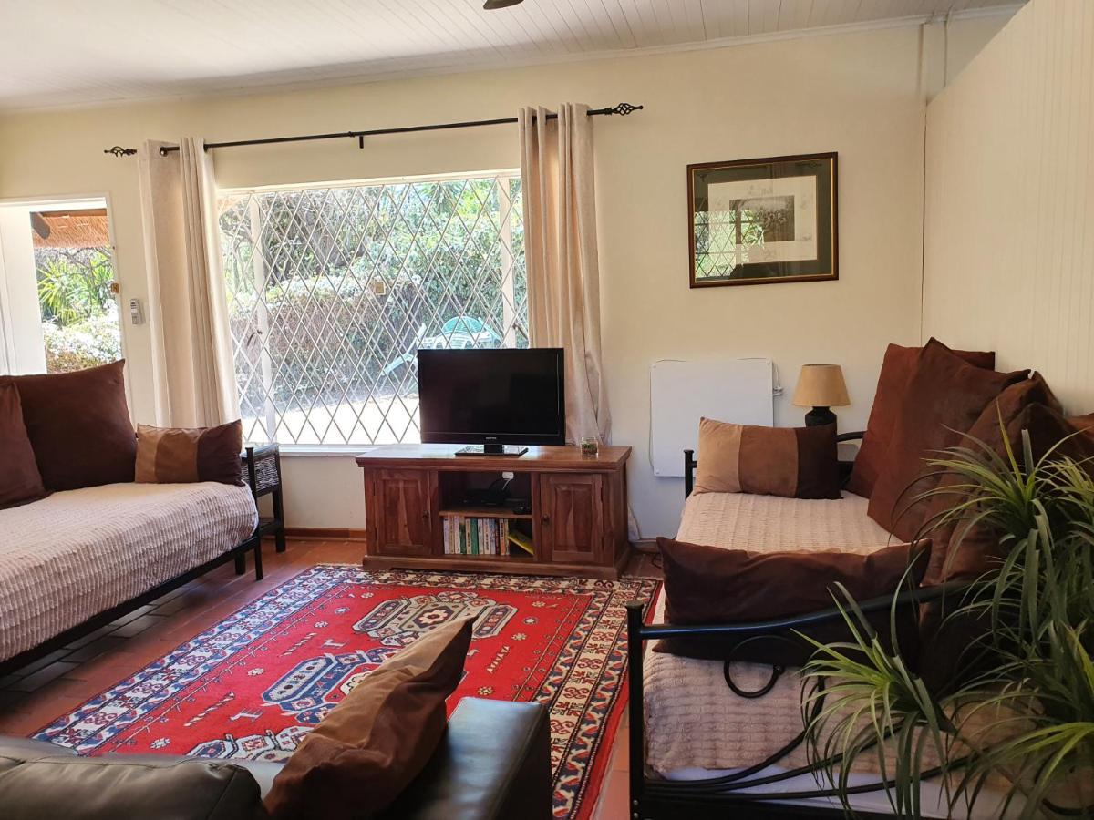 Pine Tree Lodge Midrand Luaran gambar