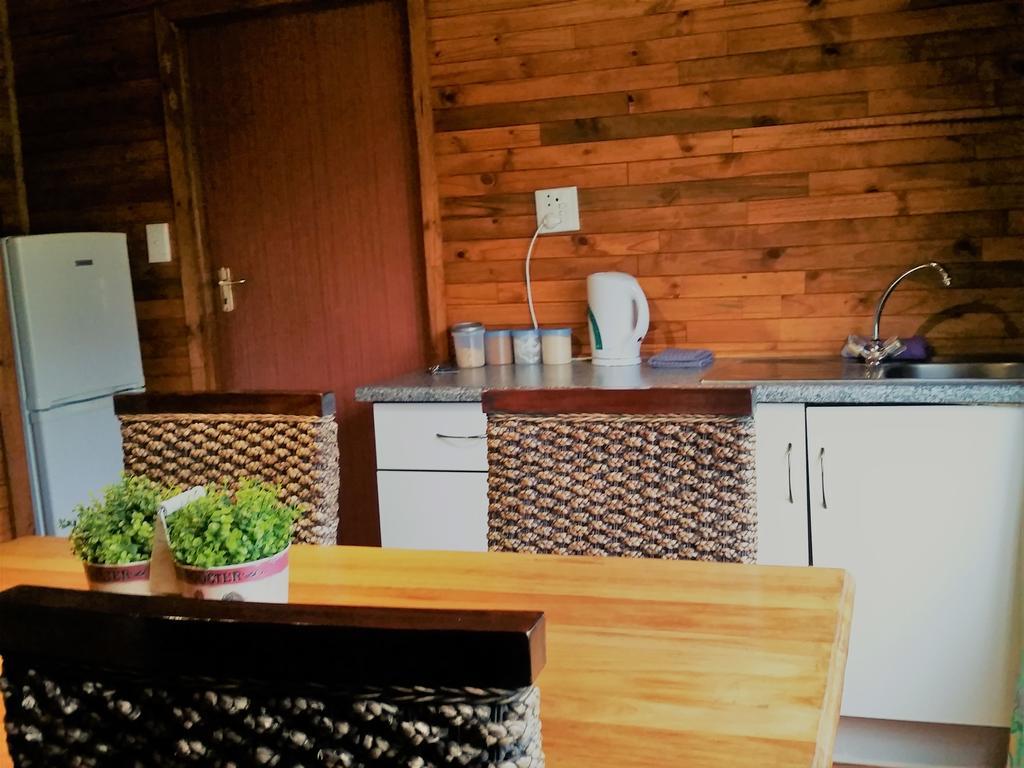 Pine Tree Lodge Midrand Luaran gambar