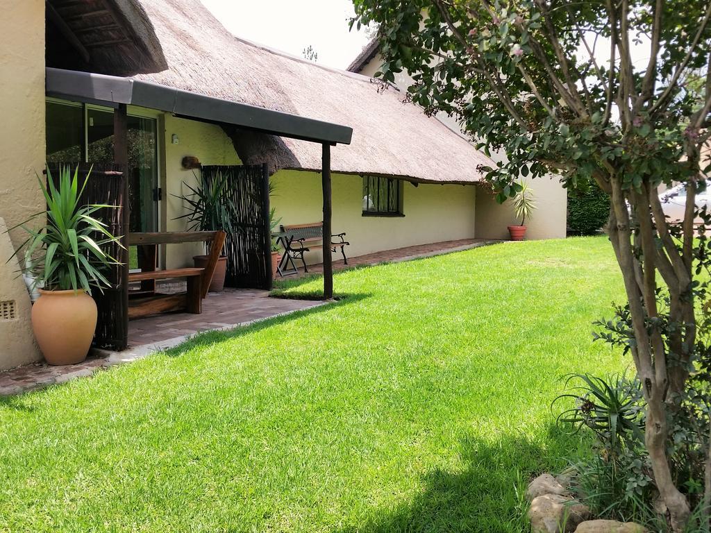 Pine Tree Lodge Midrand Luaran gambar