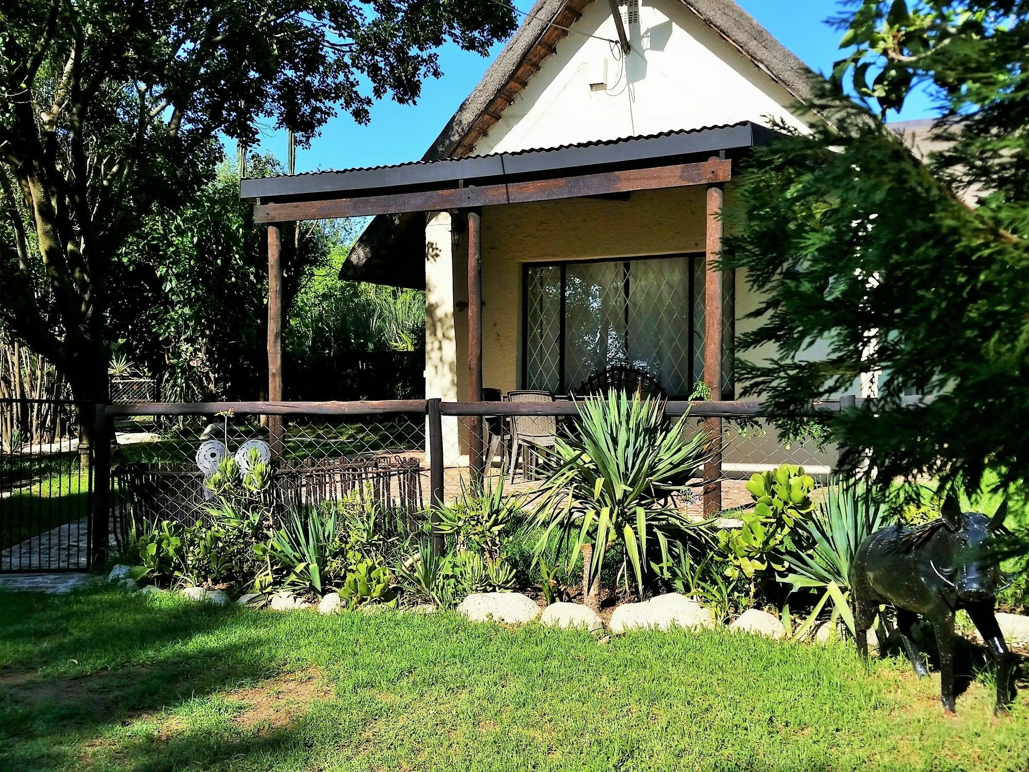 Pine Tree Lodge Midrand Luaran gambar